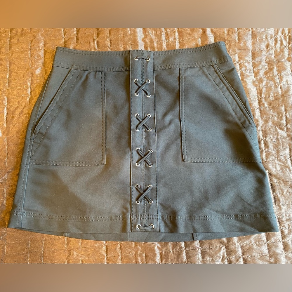 Stylish Express mini skirt